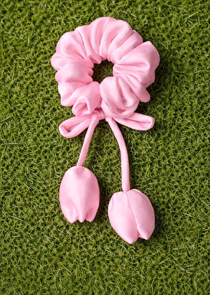 Cute Pink Tulip Scrunchie( pack of 1)
