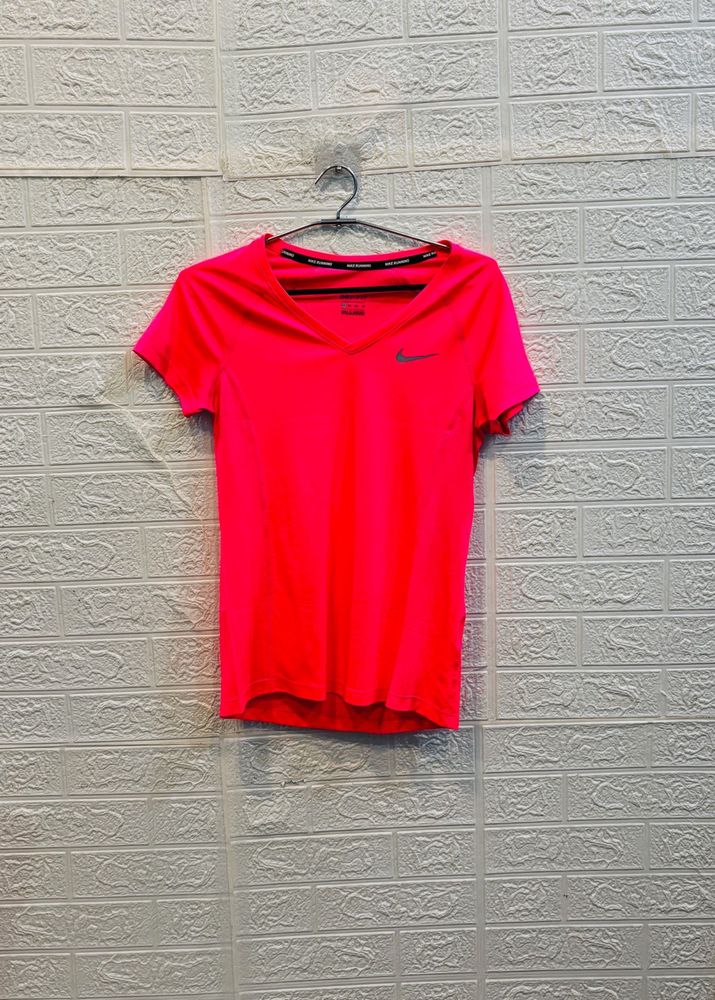 🇬🇧Nike Imported Active T-Shirt