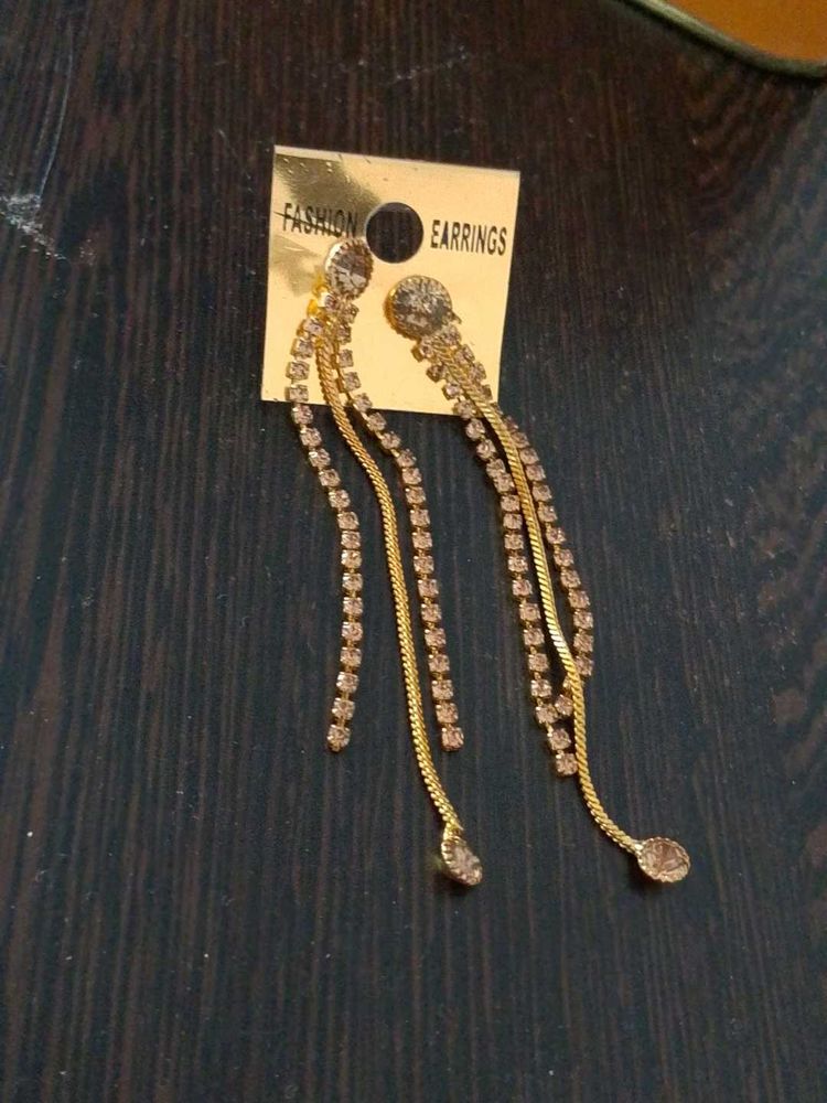 Dangling Rhinestone Earrings