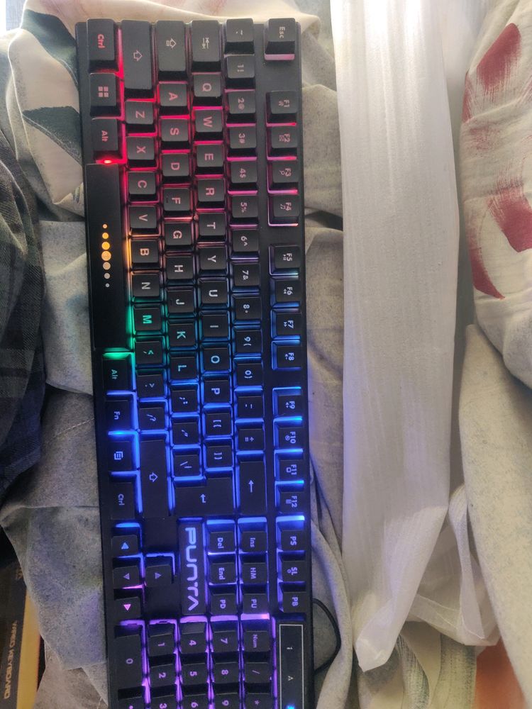 PUNTA RGB Keyboard