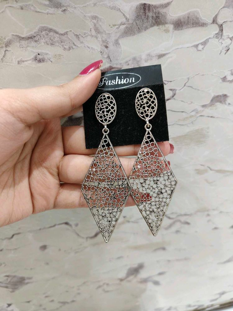 Statement Drop Earrings