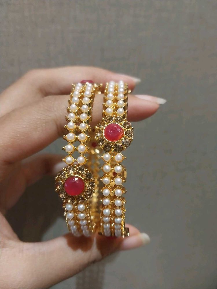 Moti Bangle Set