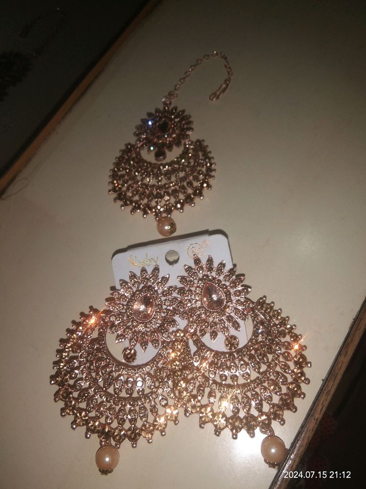 Earring Set