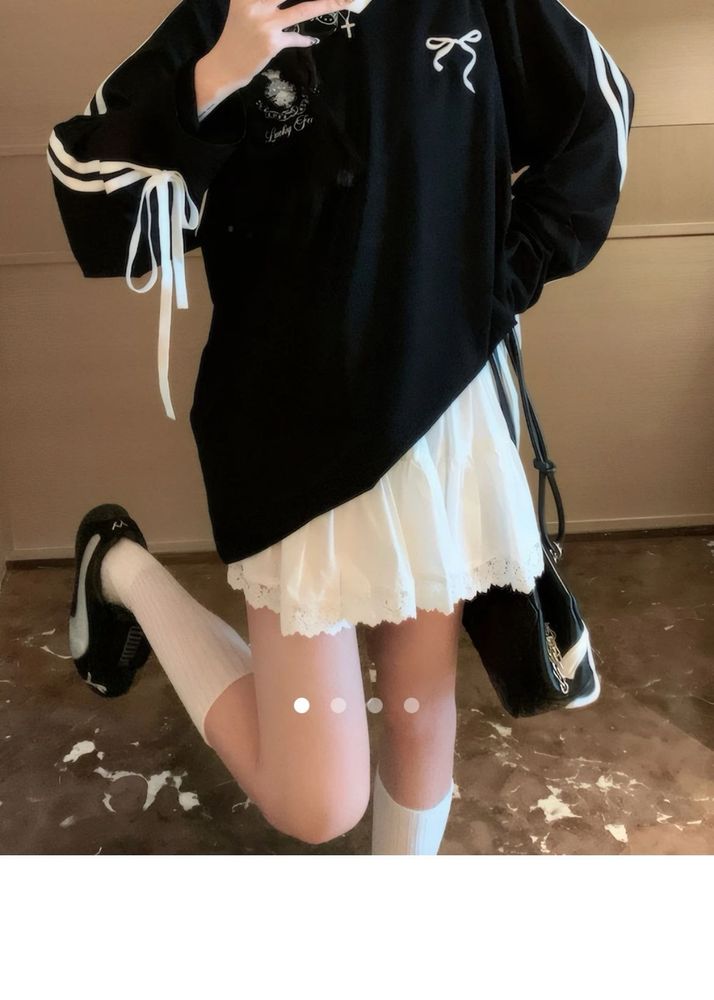 Cute Black &amp; White Long Sleeve Top