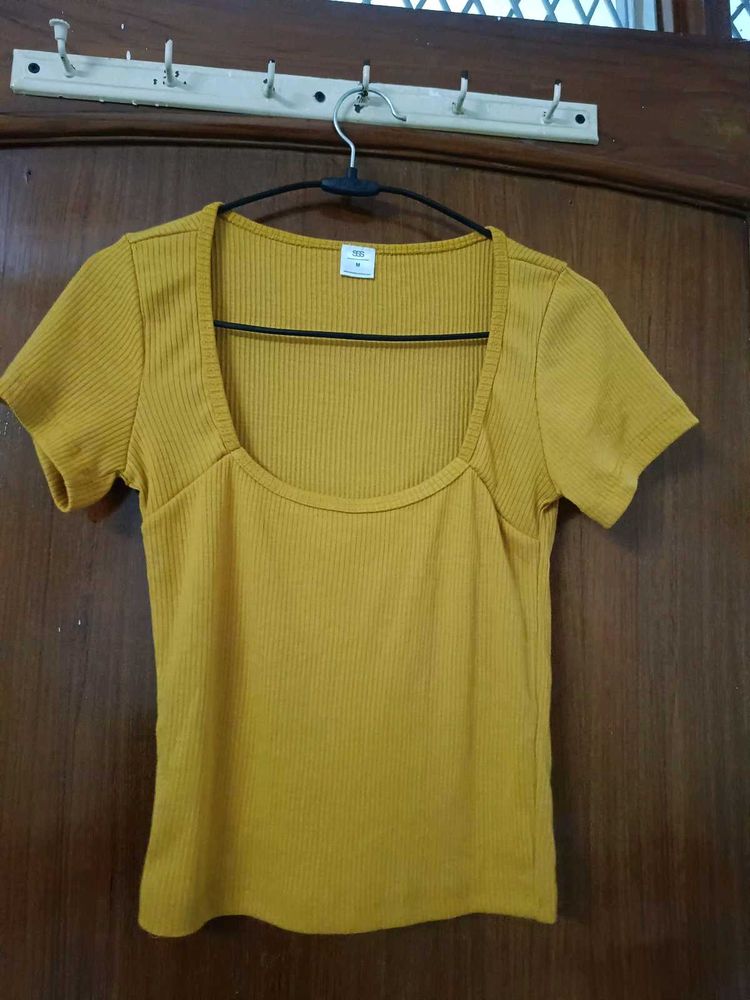 Yellow Top