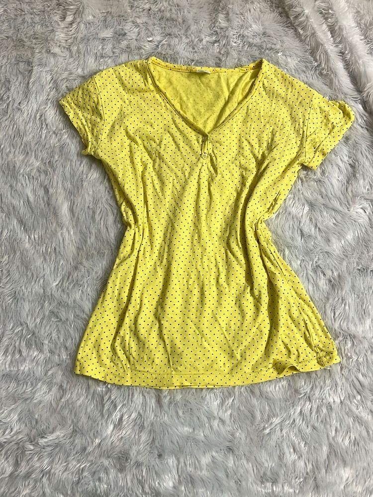 Polka Dot Yellow Top✨