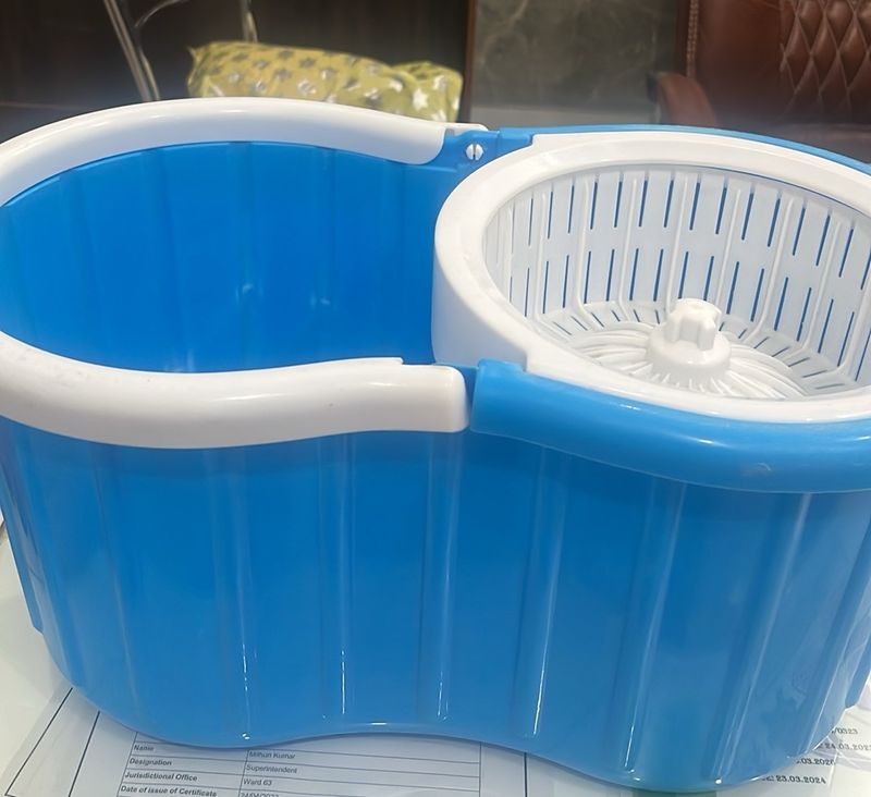 Spin Mop Bucket