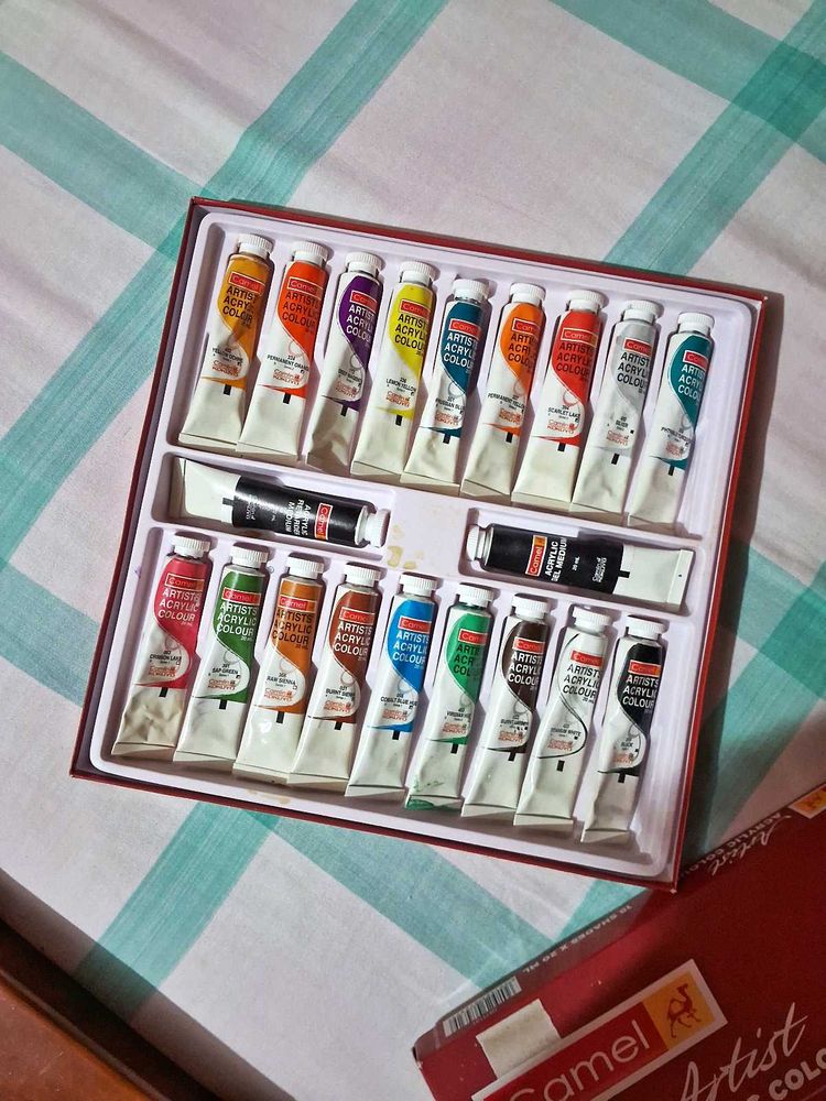 Camel Artist Acrylic Colours