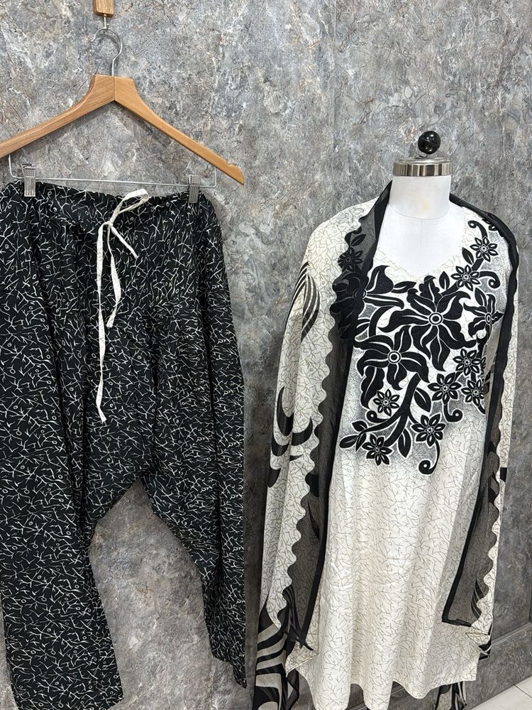 Black &amp; White XXL Dress