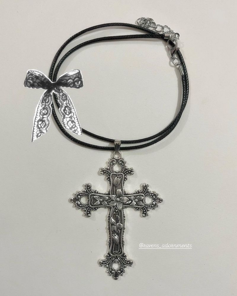 Y2k Vintage Cross Pendant Necklace