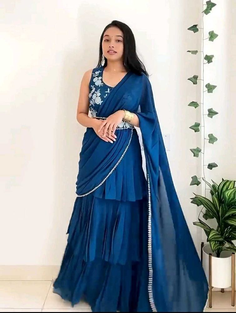 beautiful lehenga saree😍💗