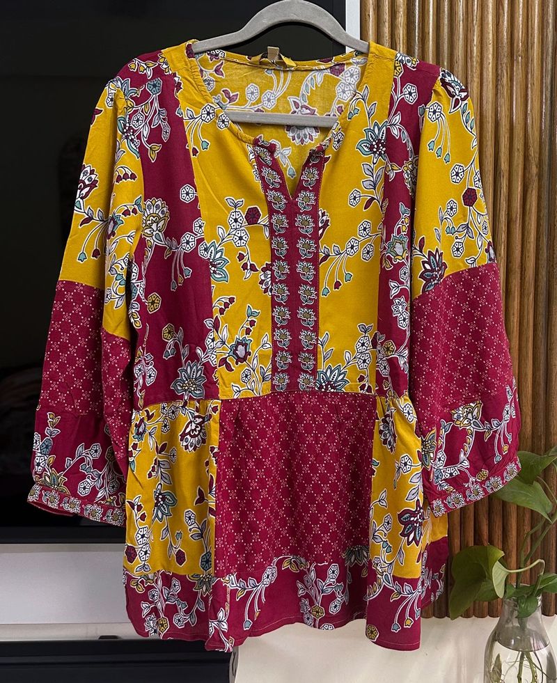 Floral Print Yellow And Red Blouse, size 36-38
