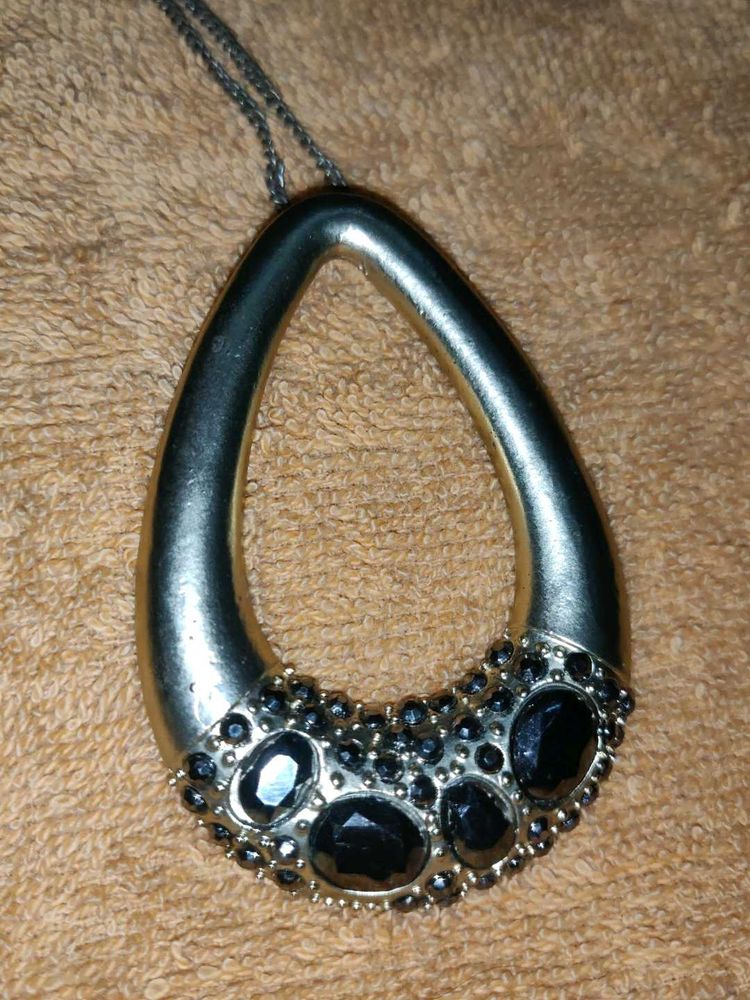Pendant with Black Stones