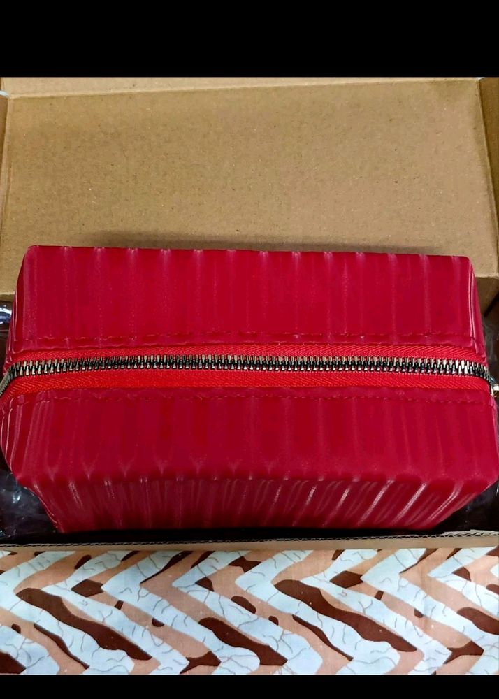Faces Canada Makeup Fixer 1+Pouch Unused Original