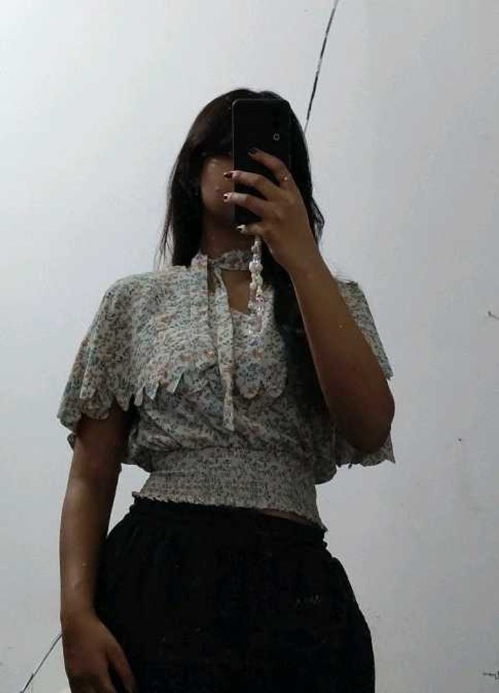 Floral Print Tie-Neck Top