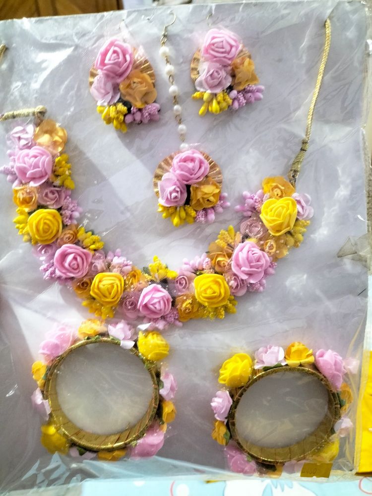 Jewelery Set for Haldi Function