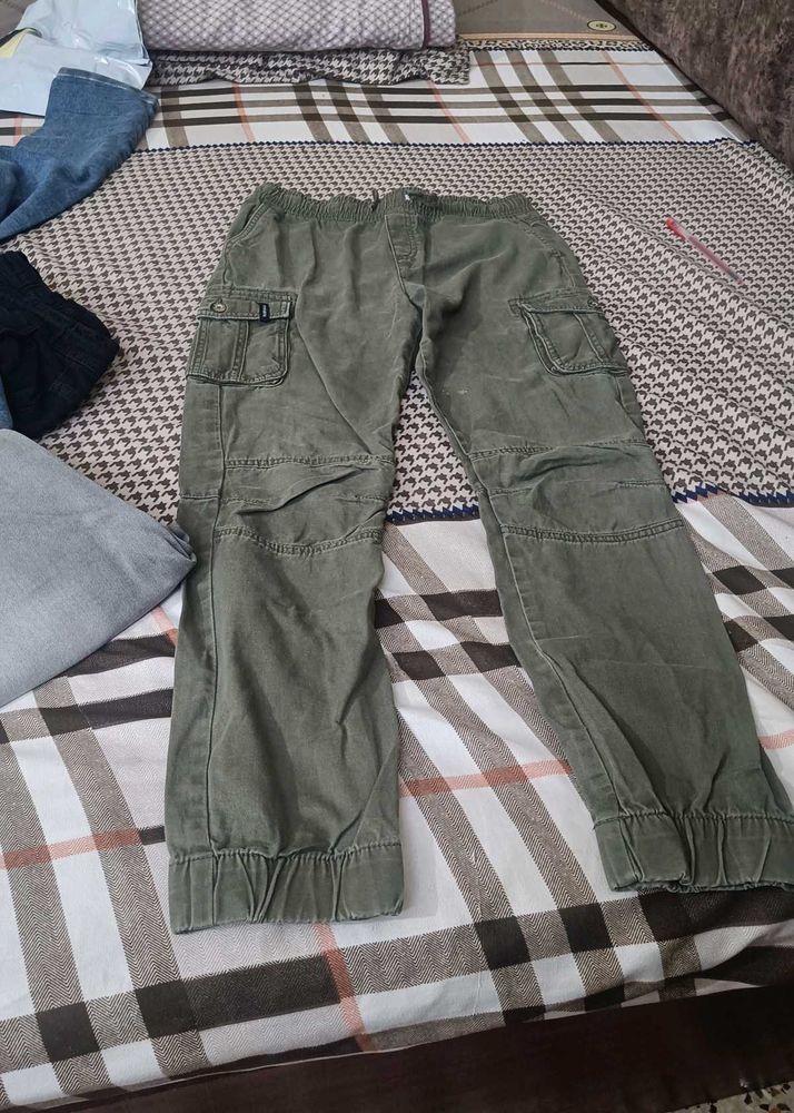 olive jogger