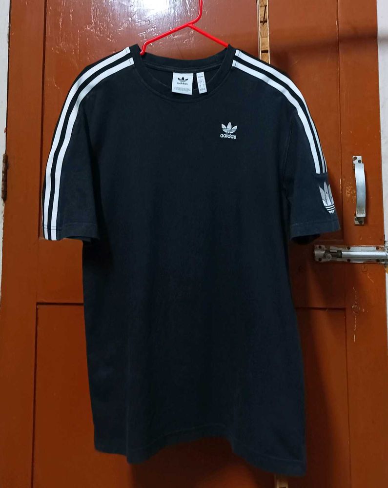 Adidas Original T Shirt
