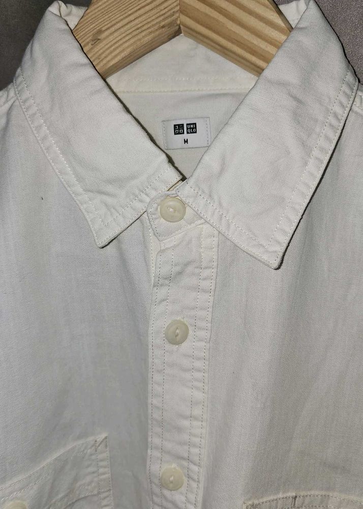 Uniqlo White Button Down Shirt - M