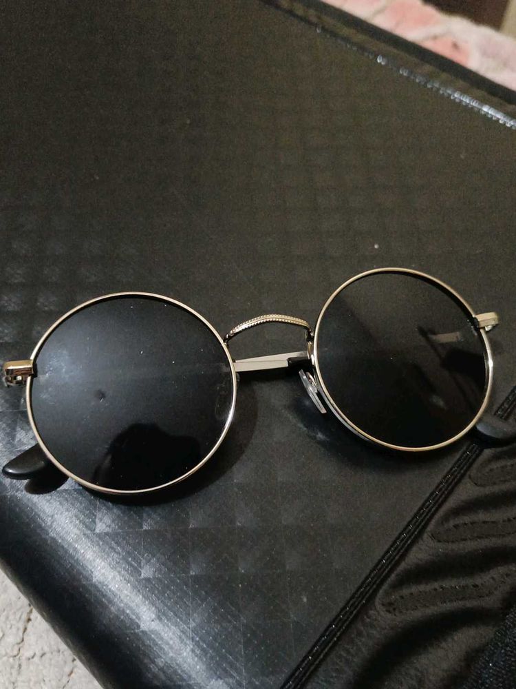 Retro Round Sunglasses