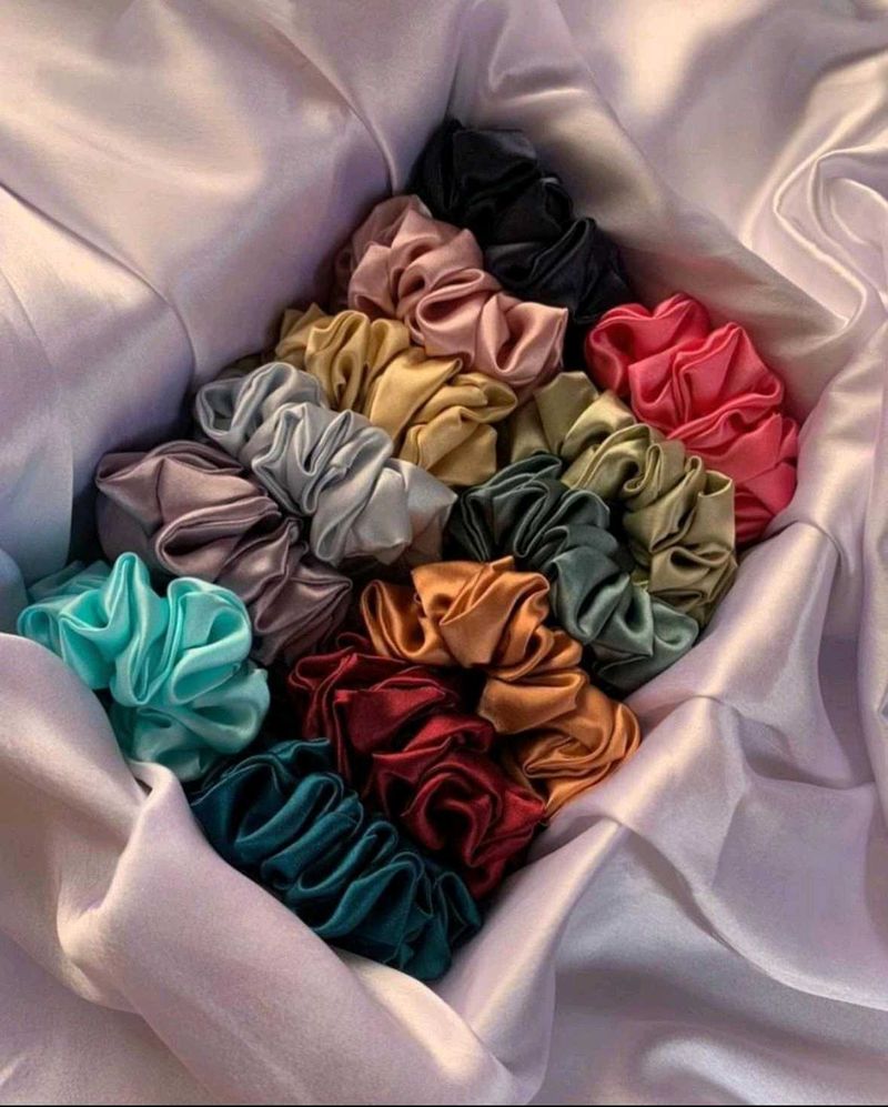 Colorful Scrunchie Set