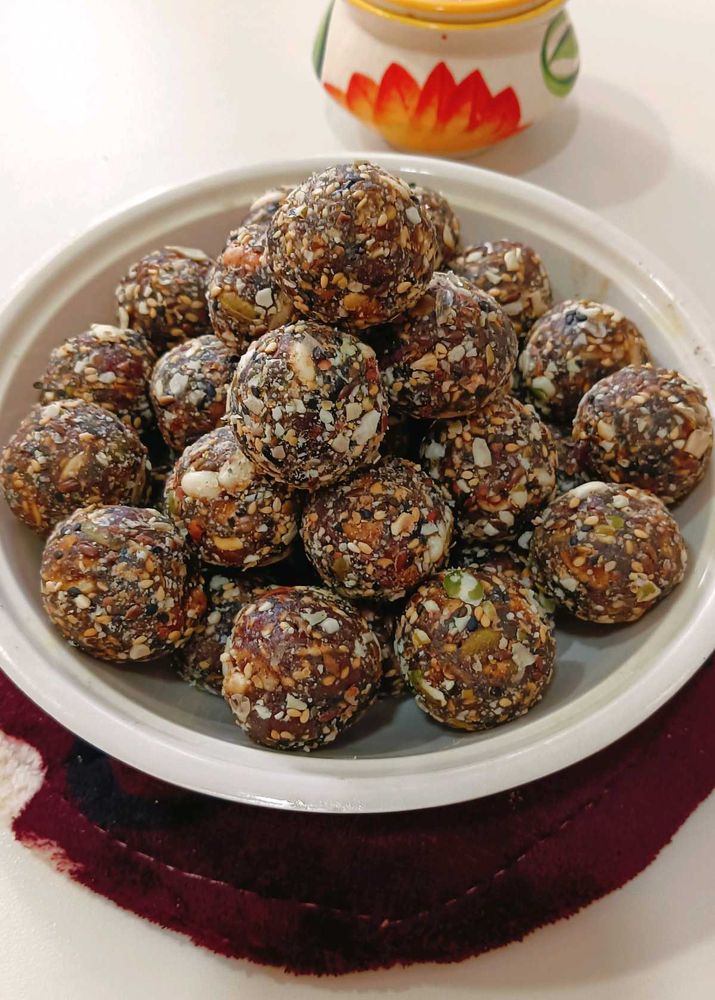 Homemade Seeds Dates Laddu