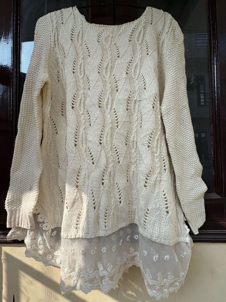 Elegant Knit Sweater with Lace Detail