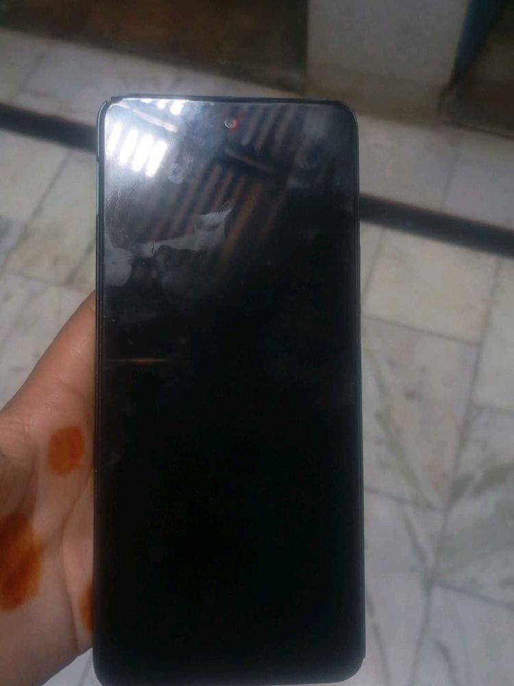 Infinix Hot 11