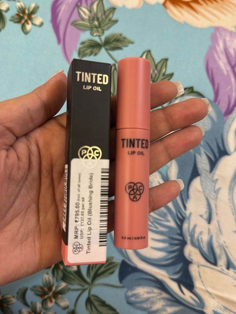 PAC Tinted Lip Oil