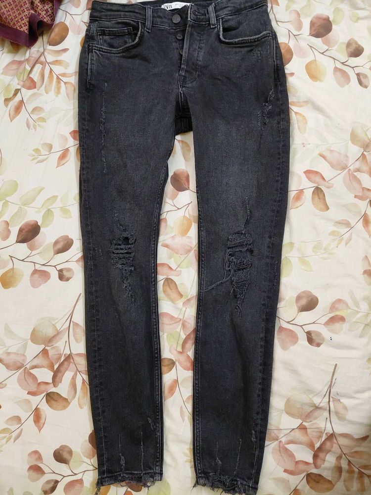 Zara Distressed Jeans( From EGYPT)