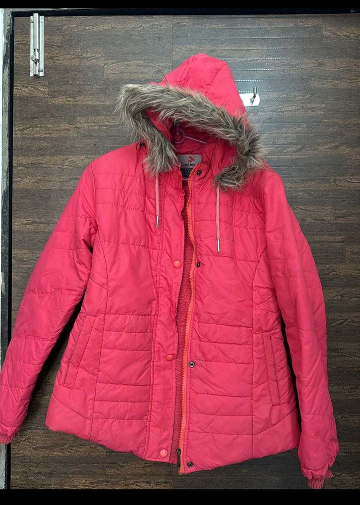 Skypoint Jacket / Sweater/Coat
