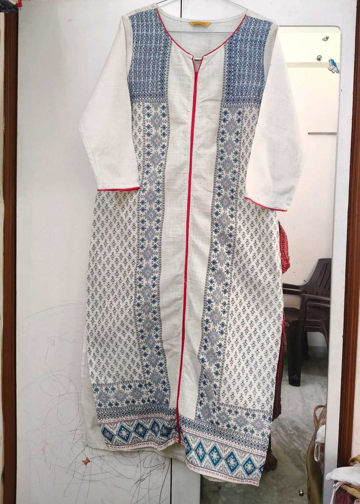 Aurelia White With Blue Motif Print Kurta