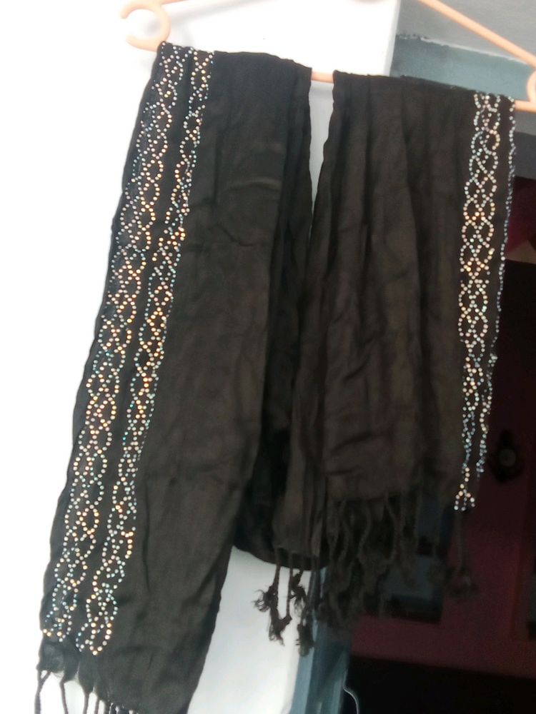 Black Dupatta