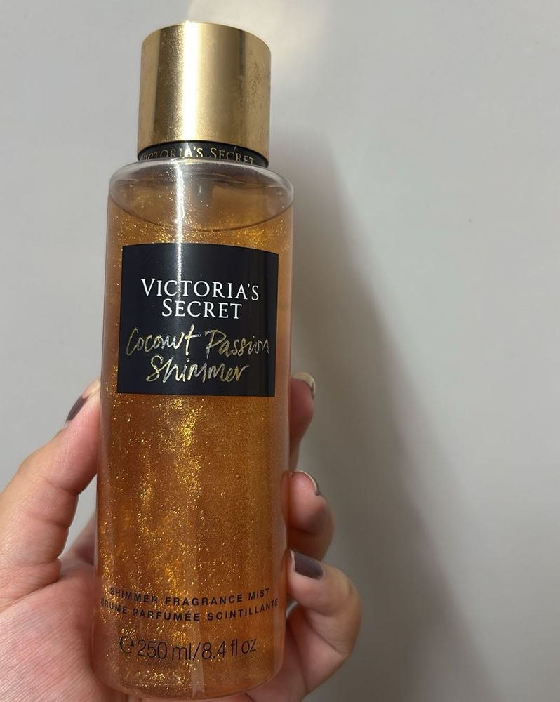 Vs Coconut Passion Shimmer Mist