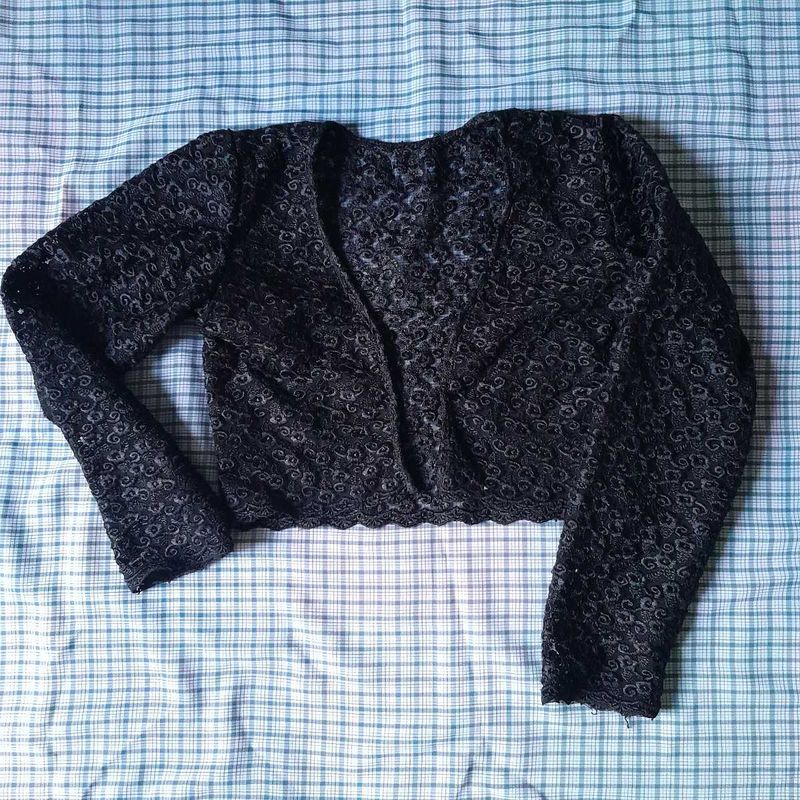 Black Lace Net Cropped Shrug