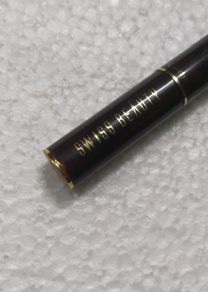 Swiss Beauty Matte Lipstick.