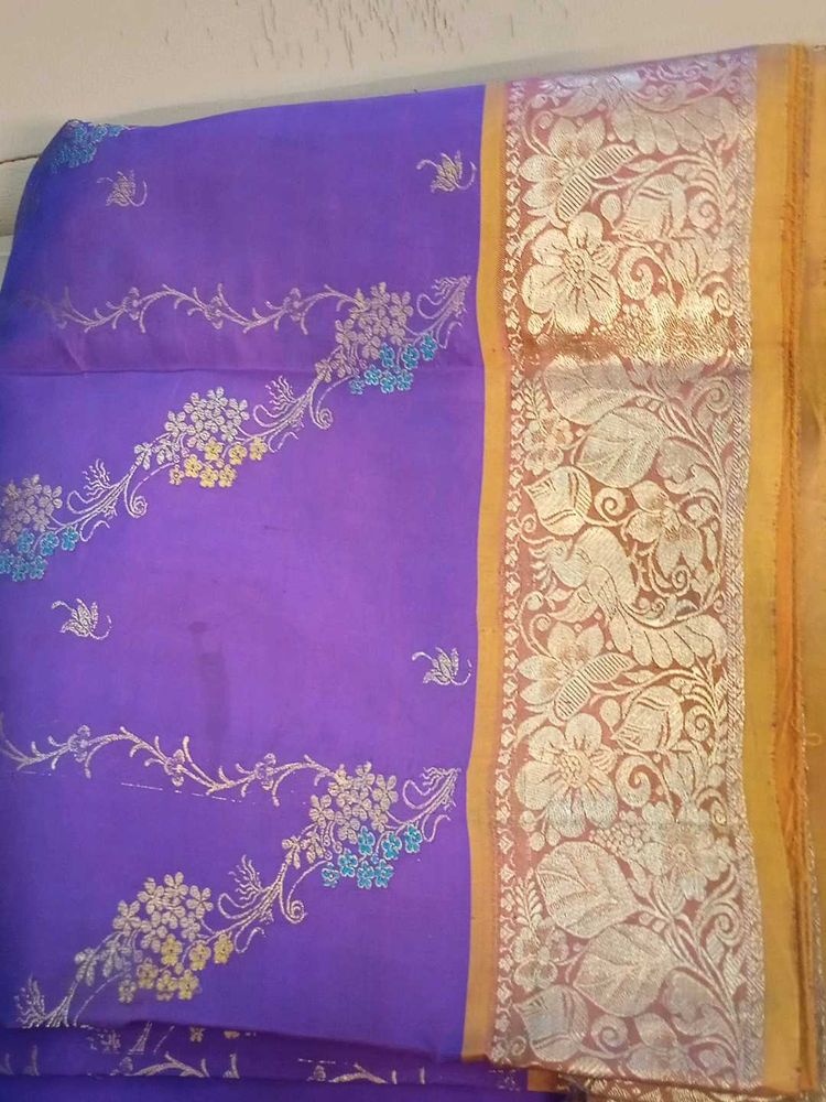 Elegant Purple Saree With Blouse