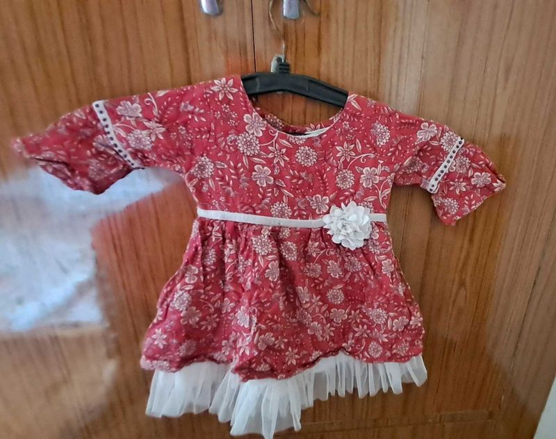 combo of frock and legging