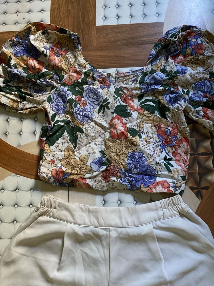 Floral Print Top &amp; Lower Set