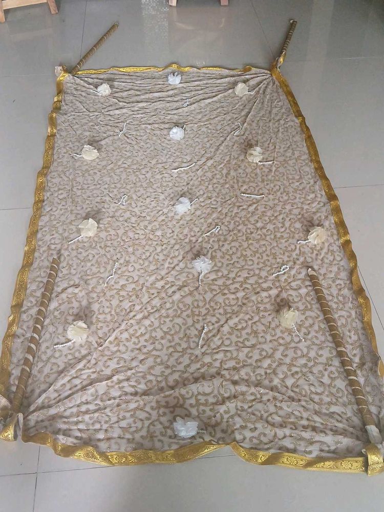 3D embroidered Bridal Chaddar for Entry