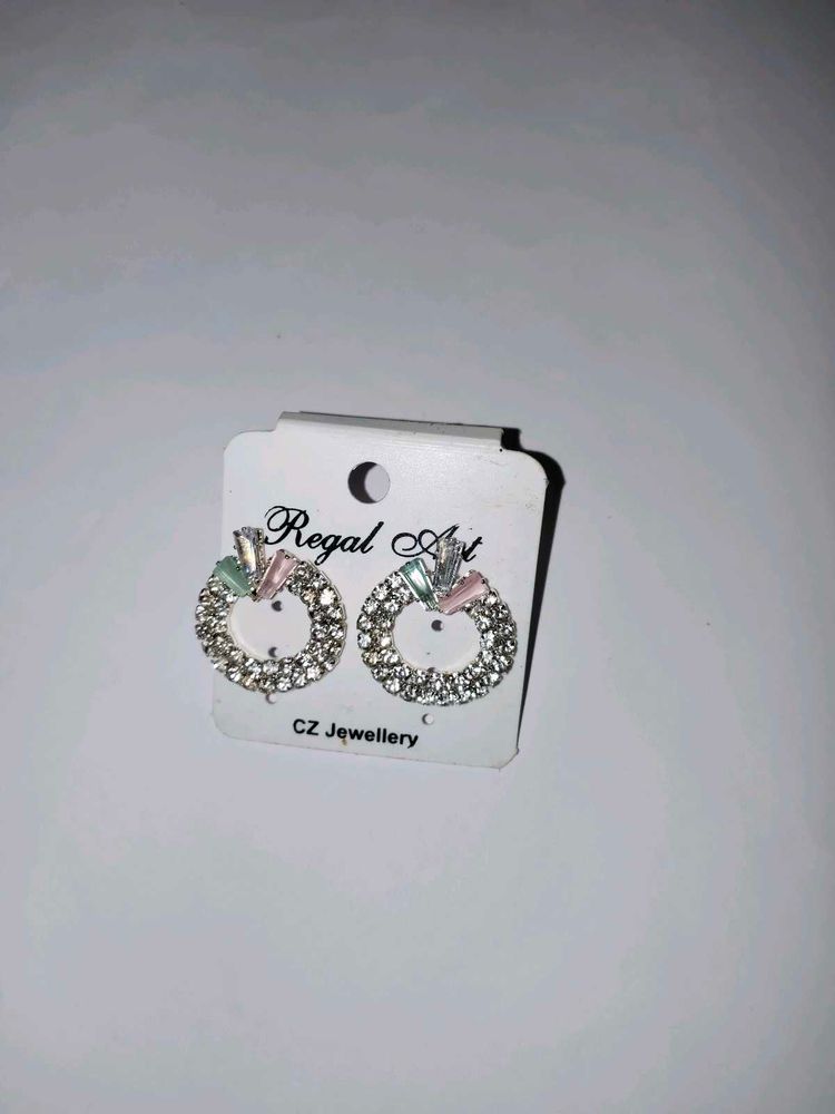 Sparkling Circle Earrings