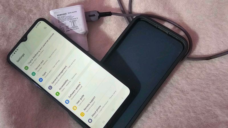 Samsung Smartphone - Great Condition!