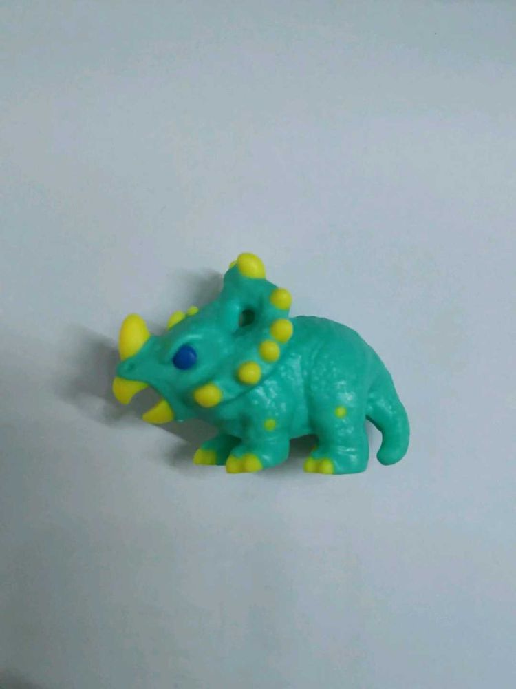International Kinderjoy Jurassic World Funko Dino