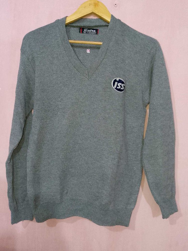 wollen Gray V-Neck Pullover Sweater