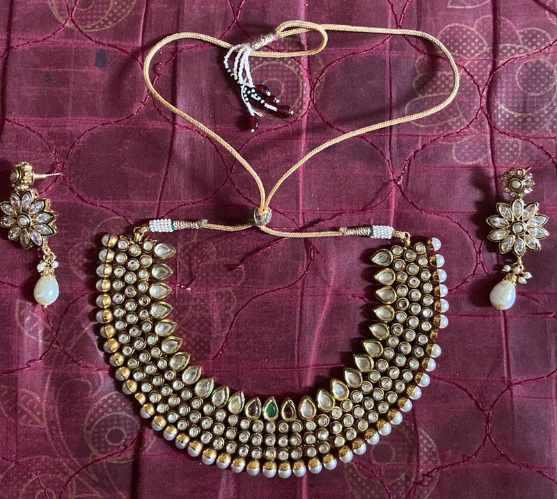 Kundan Choker Set