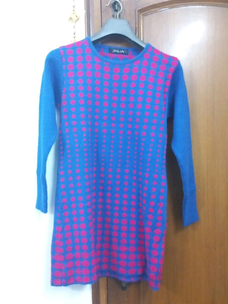 Warm Woolen Blue Top Beautiful Magenta Polka Dots