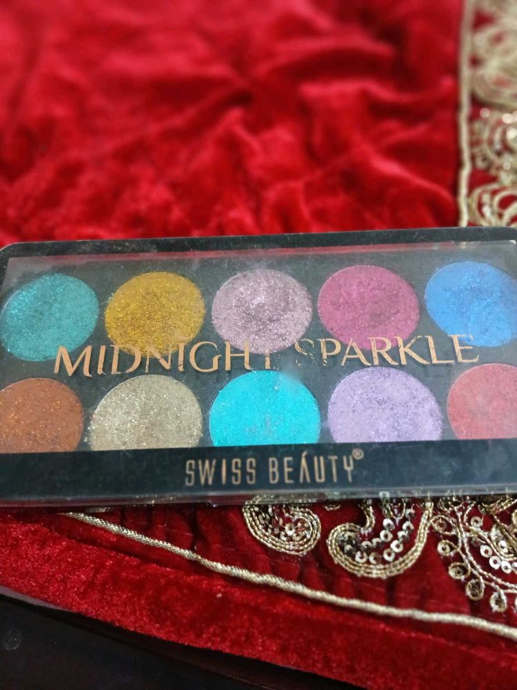 Swiss Beauty Gliiter Eyeshadow Pallete