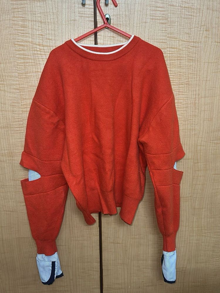 Trendy Cut-Out Sleeve Sweater