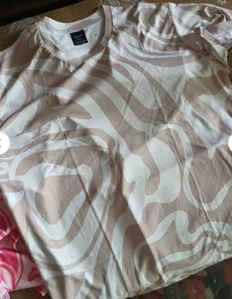 Abstract Pattern T-Shirt