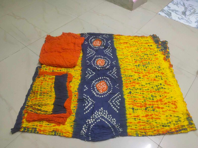 Bandhani Dress Material Set Fixxxxxx Price